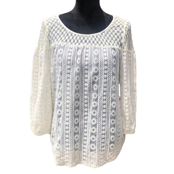 Altar’d State Double Lace Top size Small - Picture 3 of 10